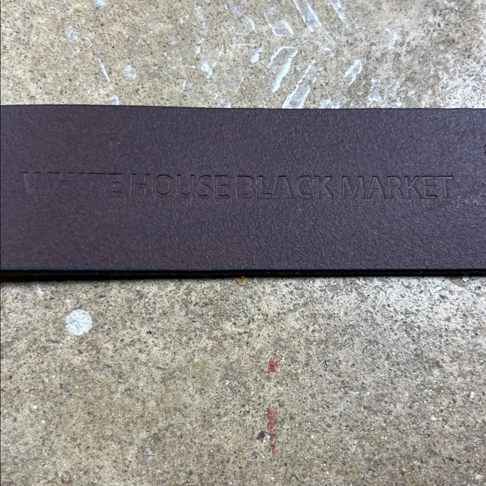 White House Black Market Brown Leather Belt with Gold Buckle Size: Medium